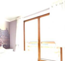 фиолетовые флизелиновые обои - модель 2