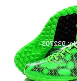 футбольные бутсы для искусственного газона - вариант 3