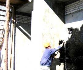 Гидроизоляция фундамента зимой - вариант 1