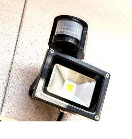 Глазок датчик движения - вариант 1