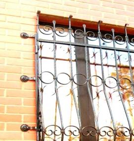 Глухая решетка на окно - модель 3