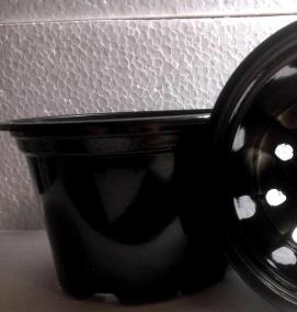 Горшки пластик для рассады - модель 4