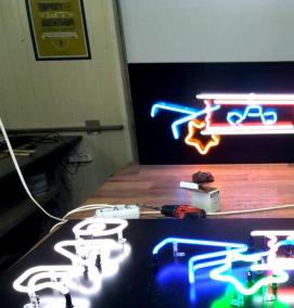 Изготовление неоновых вывесок - модель 2