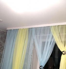 Карниз потолочный 320 см - вариант 1