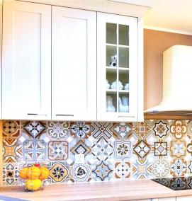 Керамическая плитка разноцветная - вариант 1