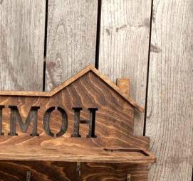 Ключница из массива дерева - вариант 4