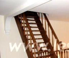 Компактная деревянная лестница - модель 4