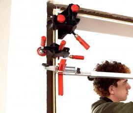 Коробка дверная с фурнитурой - модель 3