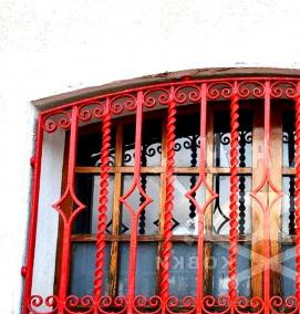 Кованная решетка на окно - тип 1