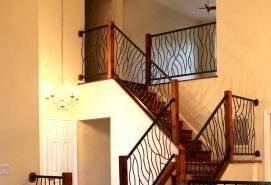 Кованые металлические лестницы - модель 1