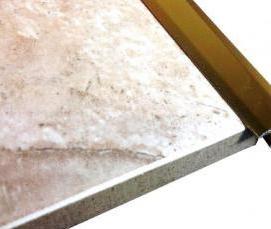 Крашенный металлический уголок - модель 1