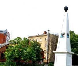 Красный шлагбаум - вариант 1