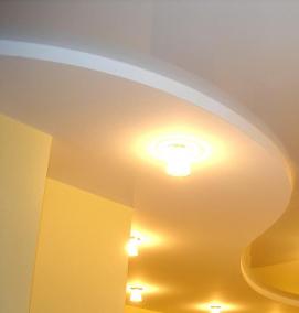 Кухонный подвесной потолок - вариант 1