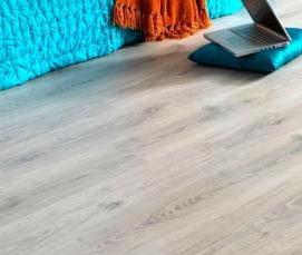 Ламинат Дуб Лаванда - вариант 2