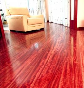 Ламинат глянцевый красный - модель 3