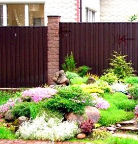 Ландшафтный дизайн двора - модель 4