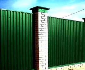 Ленточный фундамент под кирпичный забор - тип 3