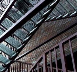 Лестницы для обслуживания оборудования - модель 1