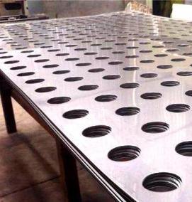 Лист перфорированный стальной 3 мм - модель 3