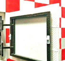 Люк ревизионный пластиковый 600х600 - вариант 4