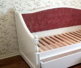 Мебель на заказ: кровать - модель 2