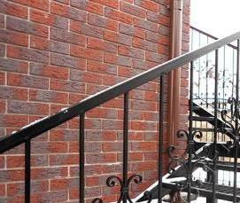 Металлическая лестница 3-го типа - вариант 3