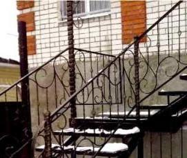 Металлические полукруглые лестницы - вариант 4