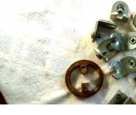 Металлические уголки для мебели - модель 2