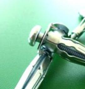 Металлический дюбель для пустотелых конструкций - модель 2