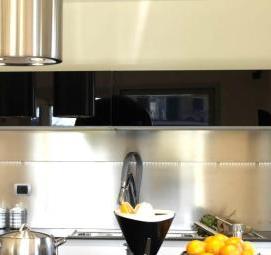 Металлический фартук для кухни - модель 3