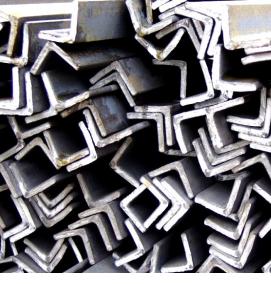 Металлический уголок с отверстиями - вариант 1