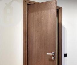 Межкомнатная дверь с пазом - тип 1