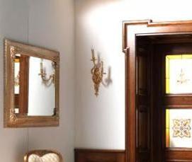 Межкомнатные двери с окном сверху - вариант 4