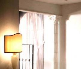 Межкомнатные двери светлые классика - вариант 1