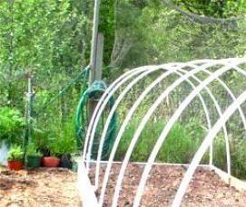 Мини теплица из труб пвх - вариант 3