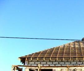 Монтаж трехскатной крыши - вариант 4