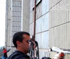 Мытье остекления методом промышленного альпинизма - тип 1