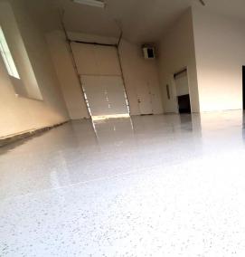 Наливной пол на бетонное основание - вариант 1