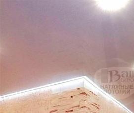 Натяжной потолок с контурной подсветкой - модель 1