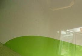 Натяжные потолки бело зеленые - тип 3