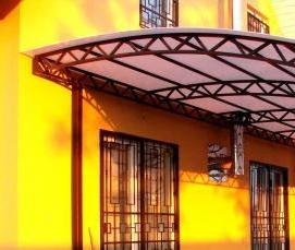 Односкатный  для автомобиля - модель 3