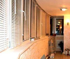 Отделка балкона фактурной штукатуркой - тип 2