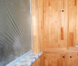 Отделка балкона лестницей - вариант 1