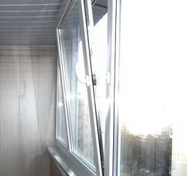 Отделка балкона панелями пвх под кирпич - вариант 3