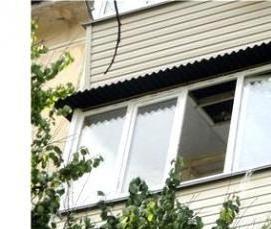 Отделка балкона: решетка - модель 2