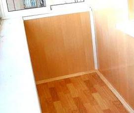 Отделка металлического балкона - модель 3