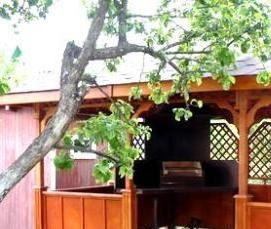 Открытая беседка для дачи с мангалом - тип 3