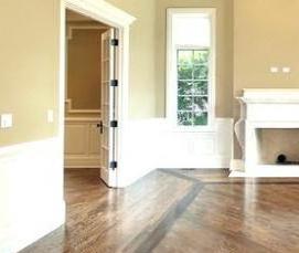 Паркетная доска в прихожей - модель 2