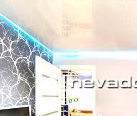 Парящий натяжной потолок без подсветки - вариант 1