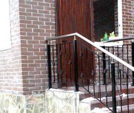 Перила уличные для крыльца - модель 4